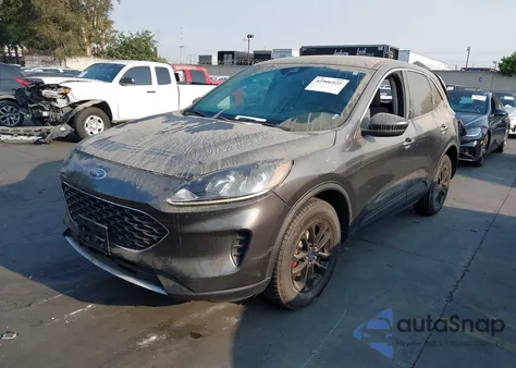2020 Ford Escape Se z USA, uszkodzony, nr VIN 1FMCU0G6XLUC72222